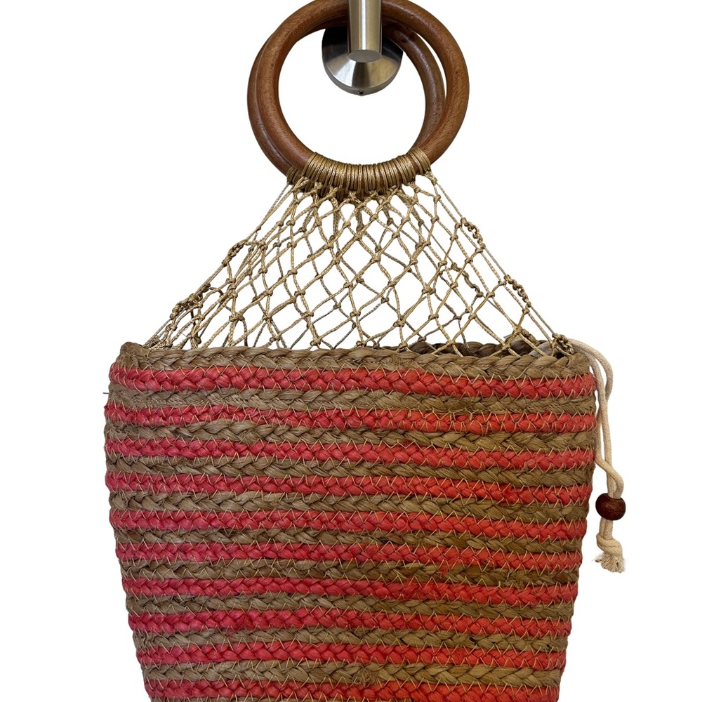 NEW Nanette Lepore Clementine Coral Berry Pink Jute Bucket Wood Handle Purse